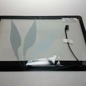 Vitre tactile (avec bezel) pour Sony Vaio SVF152C29M
