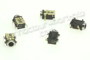 CONNECTEUR ALIMENTATION A SOUDER pour Samsung Série 5 530U3B (voir photo)