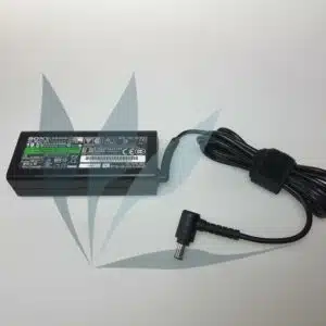 Alimentation 65W 19.5V 3.3A d'origine pour Vaio Série VPC-EE**