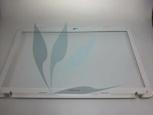 Plasturgie contour d'écran neuve d'origine Toshiba blanche pour Toshiba Satelite L870D