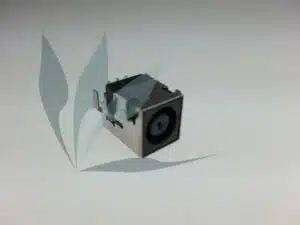 CONNECTEUR ALIMENTATION CARTE MERE pour DELL Inspiron M5010